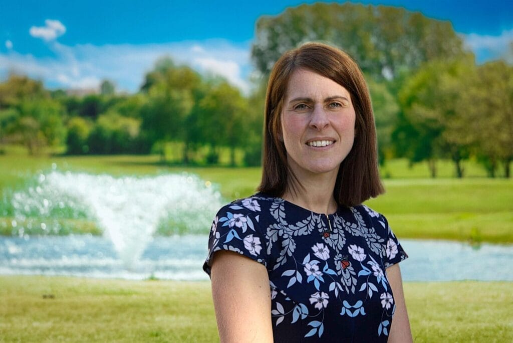 general manager of thronbury golf and lodge in bristol